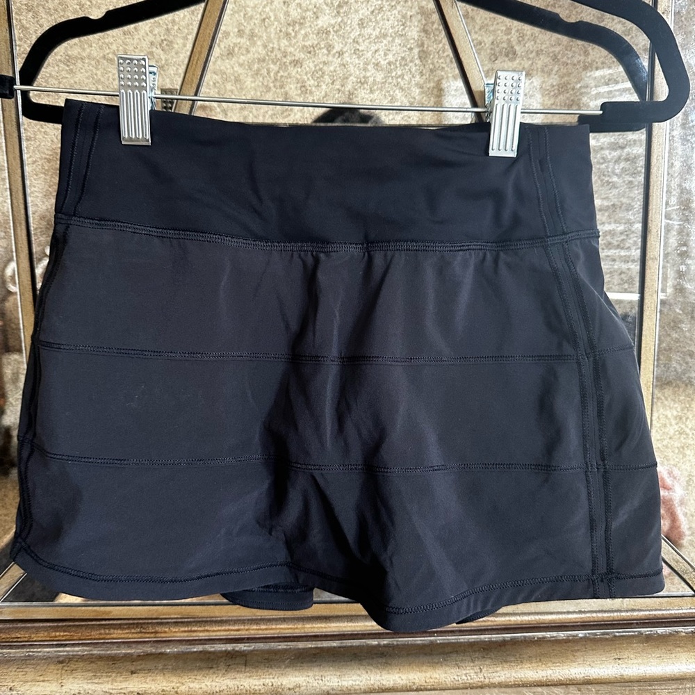 Lululemon Pace Rival short 12”